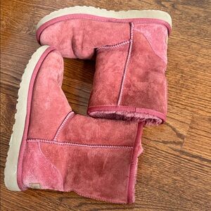 UGG  Rose Suede Boots